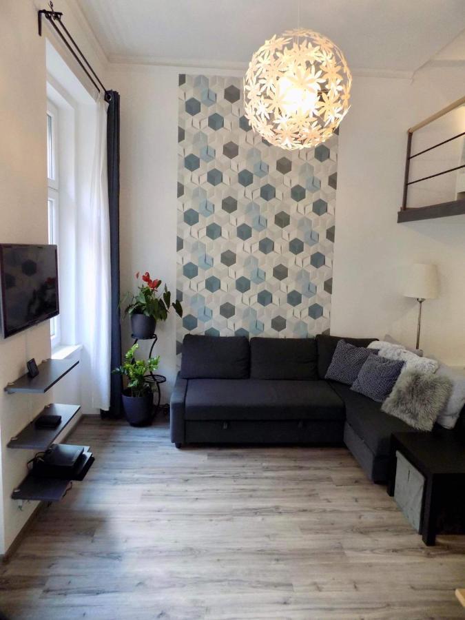 Leo22 Apartman Budapest Exterior foto